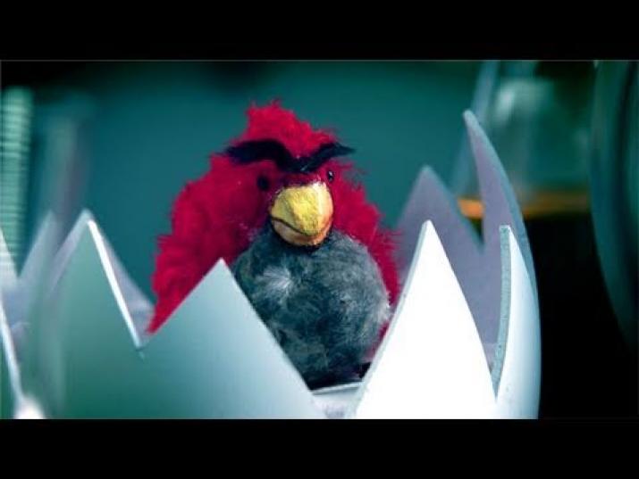 Angry_Birds_The_Movie_Trailer_