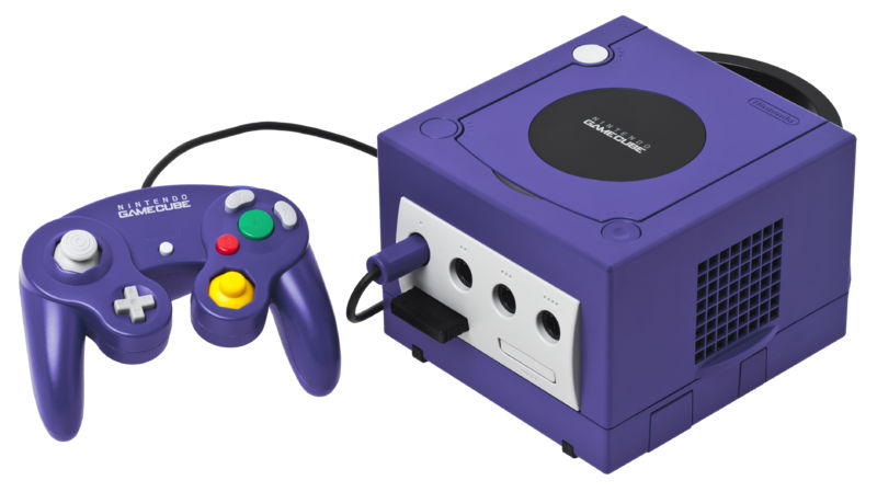 800px-GameCube-Console-Set